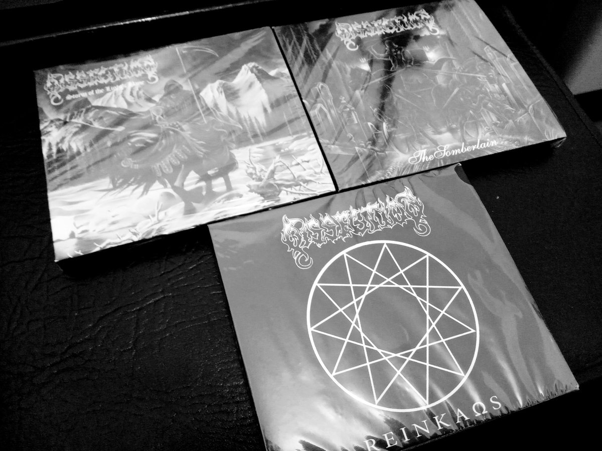 nothura's tweet photo. Some inspiration 🤘
#blackmetal #dissectionband #Sweden #deathmetal #melodicblackmetal #collection https://t.co/nsnk4vwvgs