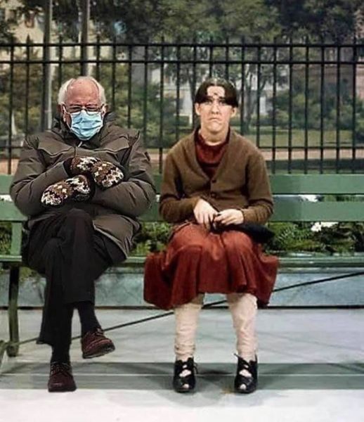 Ruth_A_Buzzi's tweet photo. Can't a lady just wait for a bus in peace? https://t.co/y8UfPWlOQS