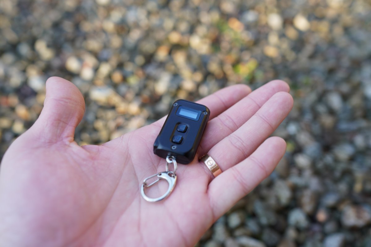 Daisy77051's tweet image. You have no idea how good this keychain light is! The Nitecore TINI2:
*500 lumens max output
*18.8g weight
*OLED display
*USB-C rechargeable 
------
More info: bit.ly/TINI2info
#tiniss #keychainflashlight #nitecoreflashlight #everydaycarry #edc #camping #hiking