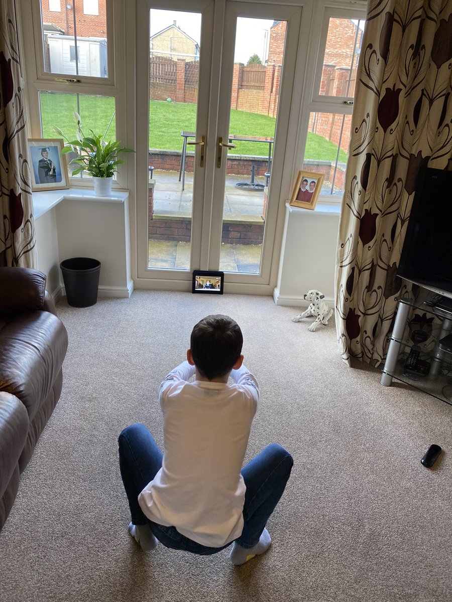 We’ve been burning calories this morning with reaction training &amp; squat jumps  
Henry continues to be the champion @handisides_emma <a href="/martin_cahill/">Martin Cahill</a> #homeschooling2021