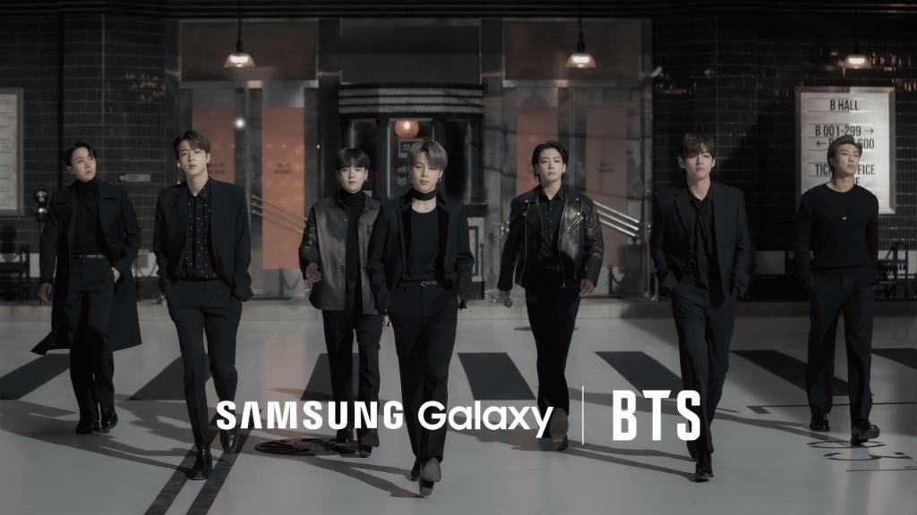 jhoprs's tweet image. parecem até fotos de capa de revista mas é só o bts promovendo a Samsung