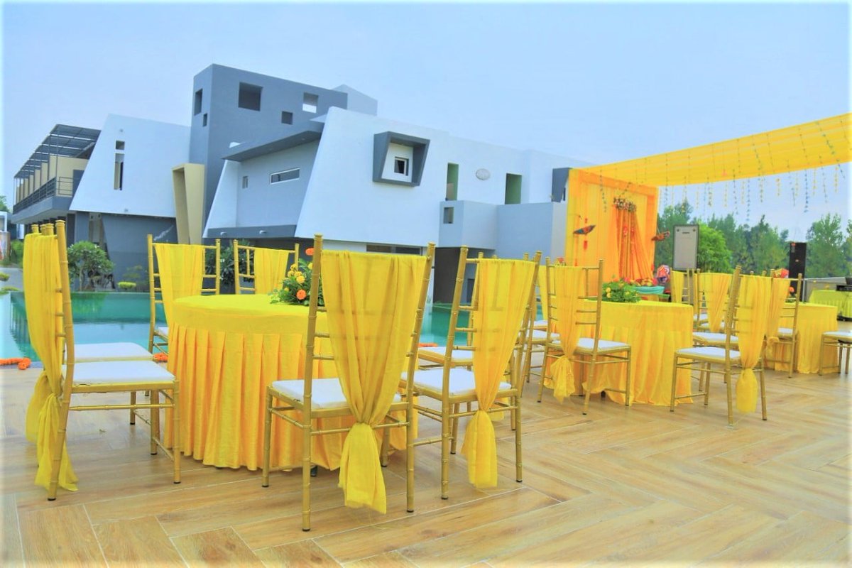 AryonTourism's tweet photo. Destination Wedding in Uttarakhand
@ Hotel/Resort in Ramnagar, Uttarakhand
We offer reasonable Packages and Quality Service for Wedding
Aryon Wedding Planner Phone: 91-6396375203 &amp; Office: +91-7895174770 I Mail: info@aryon.in Web: https://t.co/mezvpoBygW #Aryon #AryonCompany https://t.co/ukPVfJrGDy