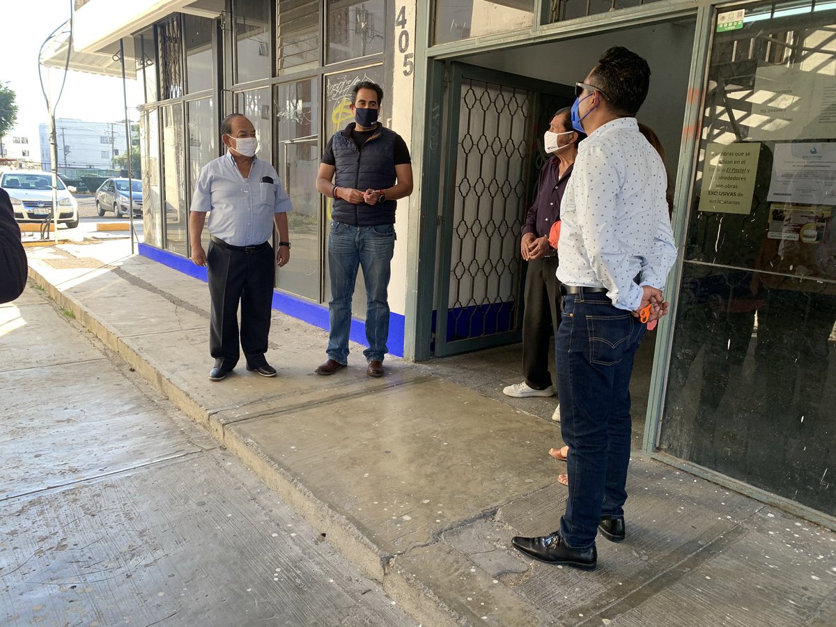 manoloherrerar's tweet photo. La palabra se cumple!!!
Ya quedó el Pastel edificio histórico de la Margarita. Con solidaridad , trabajó en equipo y poniendo nuestro granito de arena si se puede!
#pueblasiemprehaciaadelante
#seguimosreuniendoamigos https://t.co/QJ3E7sLVCY