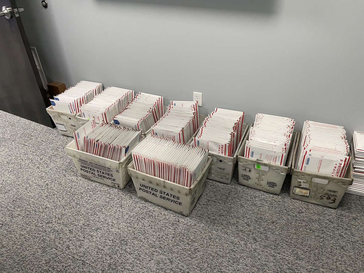 PMIRadios's tweet photo. As you can see, PMI is ready to launch @MotoSolutions  2021 Q1 National End-User Rebate! Beginning February 1st, End-Users can earn a variety of FREE product for their business radio purchases. To learn more and to redeem your rewards, please visit https://t.co/PALUKJoK66. https://t.co/ifPUcHu0OI