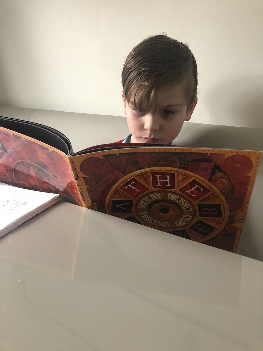 hughesquinncaz's tweet image. Dylan has loved this English unit he’s really tried his best and I’m really proud of him! It’s even had me tapping into the cobwebs of English knowledge I had somewere in my brain 🤣 @asmyear5 👏🏻 @ArnotStMary thanks too Mrs Monteiro for setting the work ❤️ #theviewer