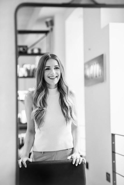 Mayfair&Belgravia (@grosvenor_ldn) on Twitter photo The ethos of <a href="/SMUK_London/">SMUK London</a> is one of sustainability and promoting natural beauty. Founder of the hair and beauty parlour, Miabella Ristorp shares her beauty tips and how to achieve that coveted salon finish from home. Read more here: ow.ly/XbUV50Dka6h The ethos of <a href="/SMUK_London/">SMUK London</a> is one of sustainability and promoting natural beauty. Founder of the hair and beauty parlour, Miabella Ristorp shares her beauty tips and how to achieve that coveted salon finish from home. Read more here: ow.ly/XbUV50Dka6h