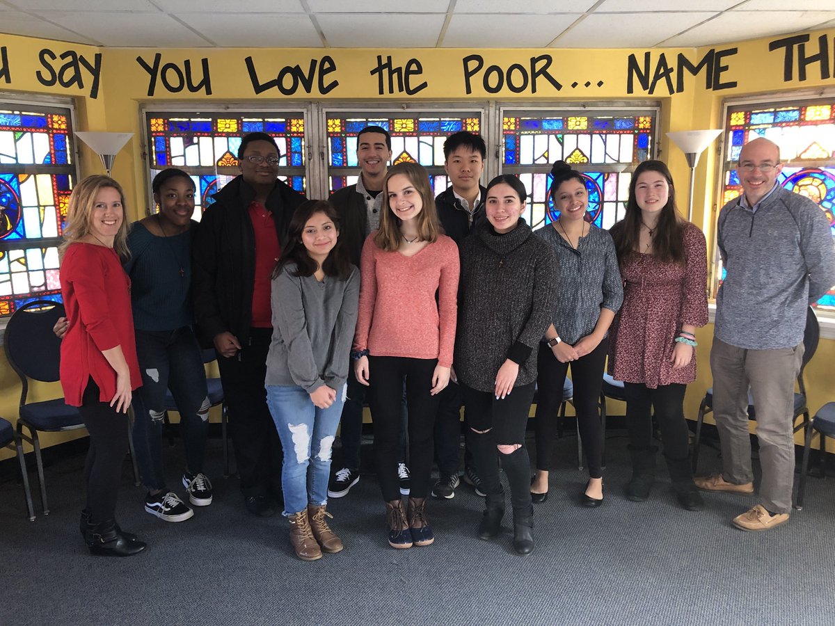 NDFprincipal's tweet photo. #NDFlashback This was a great group Mrs. Cip and I had the privilege of serving with in Camden, NJ ⁦@RomeroCenter⁩ in 2019 https://t.co/sWoNkr63vJ