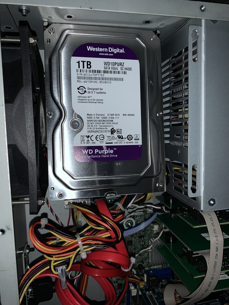 Replacement of a faulty 1TB HD this morning on this Adpro recorder 👌🏻 #cctv #adpro #accesscontrol #securityinstaller #london #kent #essex