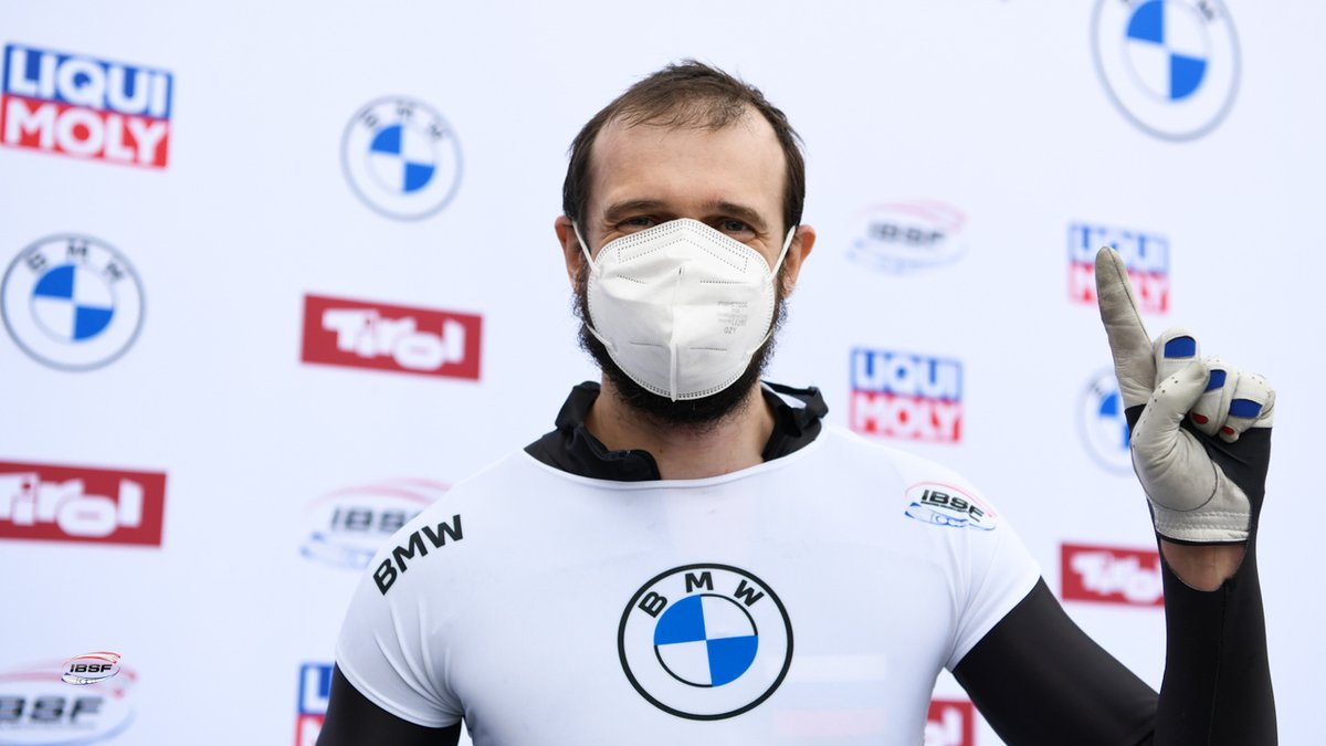 IBSF (@ibsfsliding) on Twitter photo #BMWIBSF World Cup finale #Inn21 in #Innsbruck
Men's #Skeleton: Alexander Tretiakov🇷🇺 with 20th World Cup victory!
· <a href="/CraigTomo11/">craig thompson</a>🇬🇧 and Samuel Maier🇦🇹 with first podium places
· tenth overall victory for Martins Dukurs🇱🇻
👇🏿
ibsf.org/en/news/9-skel…
📷 rekords.lv #BMWIBSF World Cup finale #Inn21 in #Innsbruck
Men's #Skeleton: Alexander Tretiakov🇷🇺 with 20th World Cup victory!
· <a href="/CraigTomo11/">craig thompson</a>🇬🇧 and Samuel Maier🇦🇹 with first podium places
· tenth overall victory for Martins Dukurs🇱🇻
👇🏿
ibsf.org/en/news/9-skel…
📷 rekords.lv