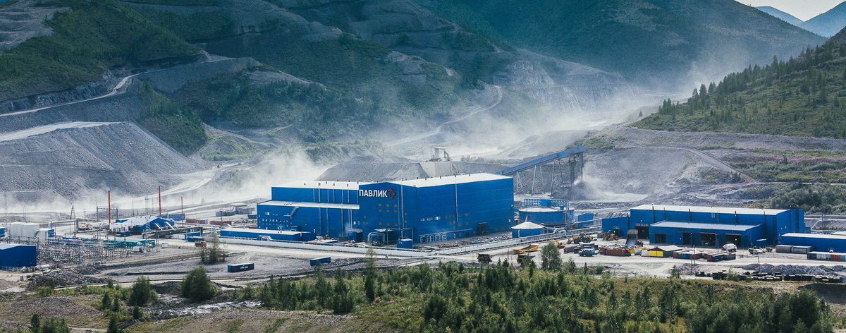 im_mining's tweet photo. Following a successful trial in H1 2020, Russian contractor #DetraLLC recently installed the @CatMining DSS #fatiguemanagement system on its fleet of nine @KomatsuMining 91 t #HD785-7 trucks at the #PavlikGOK #gold mine in the Far East #Magadan region https://t.co/dIZPlejjpt https://t.co/PXR1SzkMcj