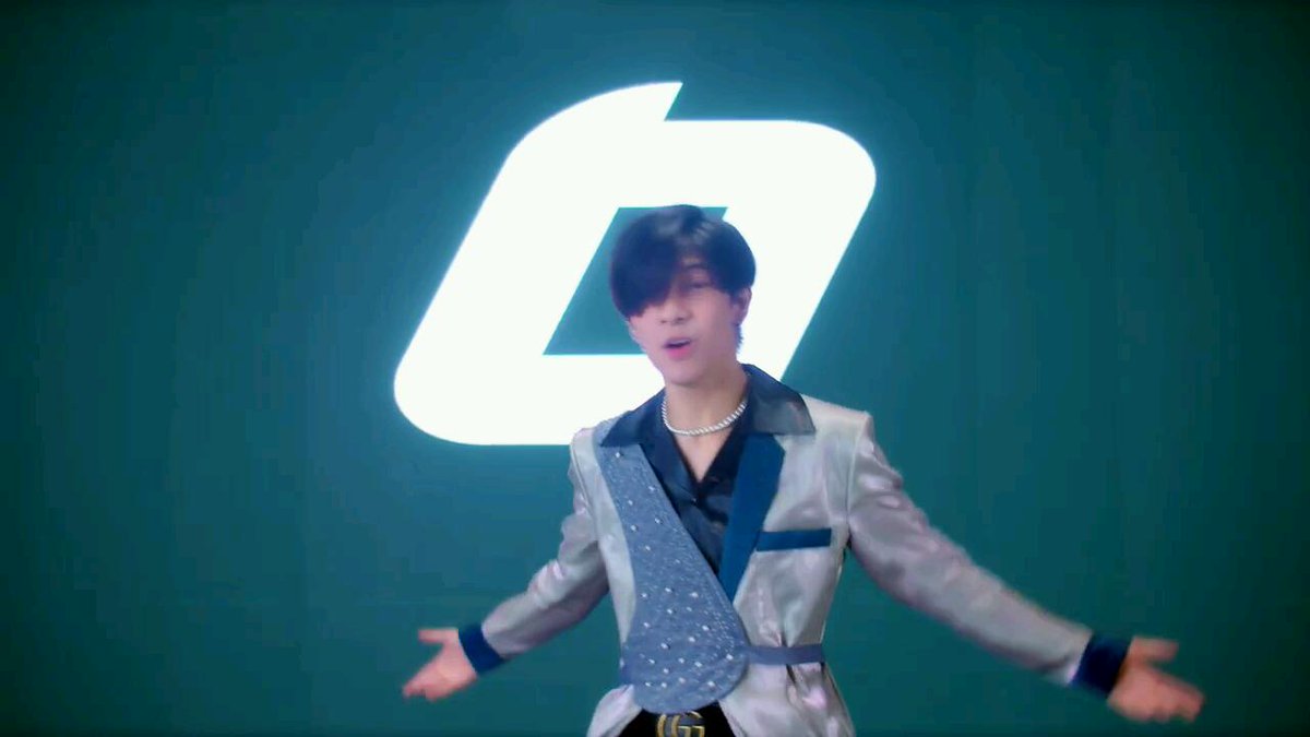 NATEholics's tweet photo. we've been with you since dance kids days &amp; this moment still feel so surreal, u already debuted our king, and u never fail to amaze us, from dancing, singing, &amp; rapping, you slayed in everything, and we're proud of u @ofcbgyo_nate!

BGYO THE LIGHT DEBUT
#BGYOBeTheLight @bgyo_ph https://t.co/yJRiwtFQeE