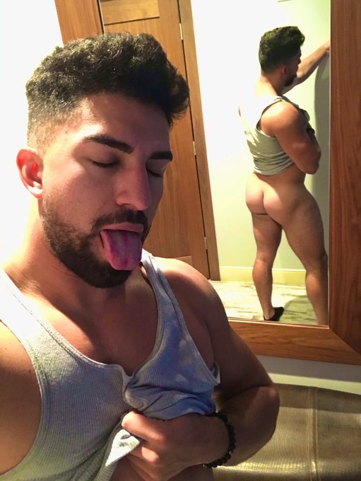 RT if you love a thick booty 🍑 https://t.co/NsXNIXcMBD