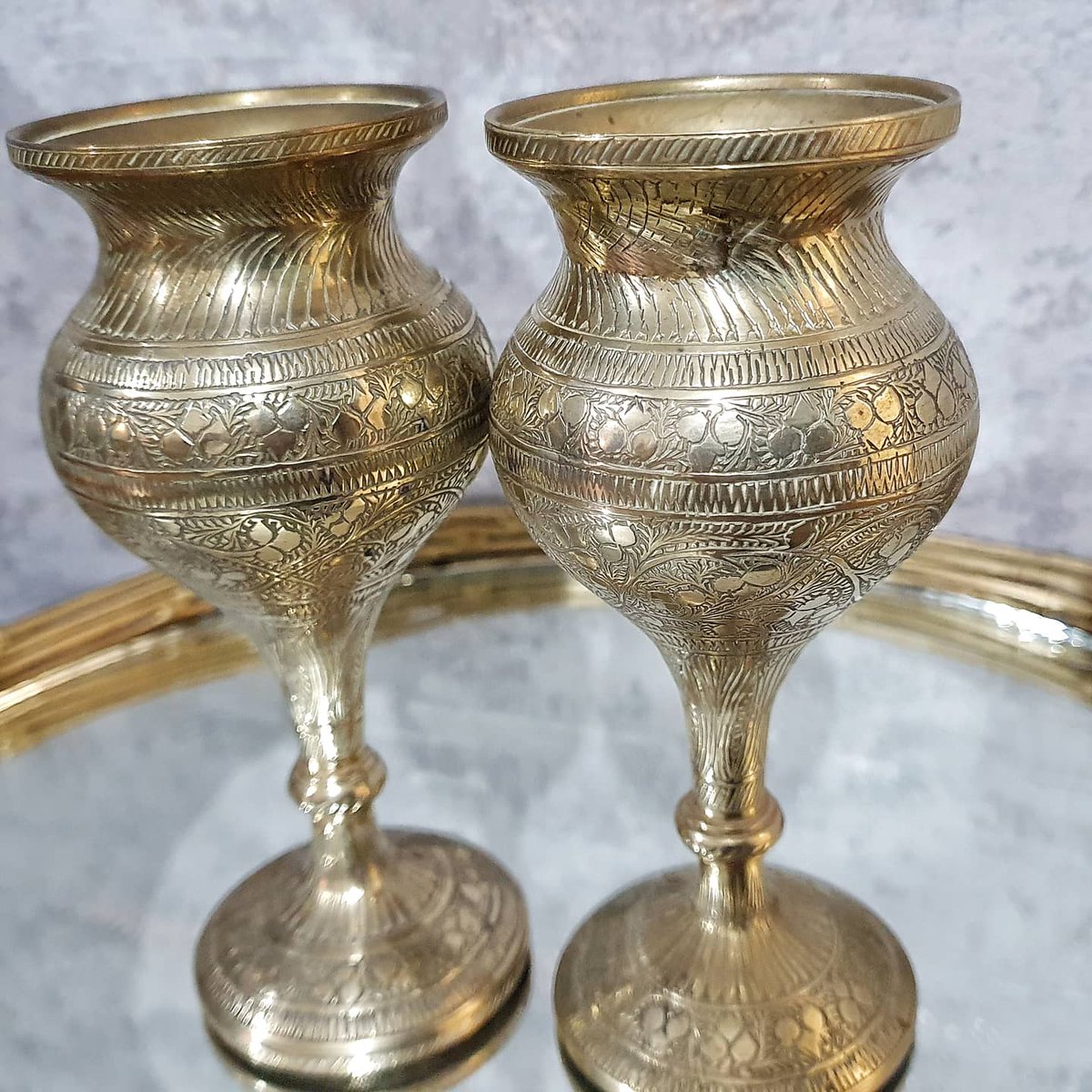 New In💫💫
Vintage glass vanity sets and Brass Vases /Candle holders 
etsy.me/3iOHSY4 #etsyshop #etsy #vintagehomeware