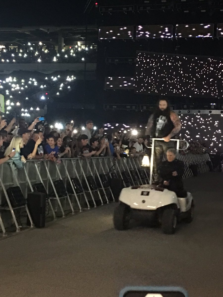 wrestlelamia's tweet photo. Five years ago today some wrestlers came down to the ring for the Rumble like this https://t.co/nzSdY8ebyY