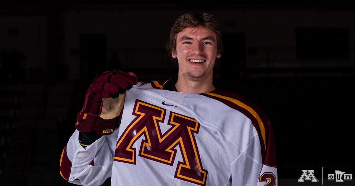 GopherHockey's tweet photo. "Most guys would've given up, but that's not in (Carl Fish's) character."

@StribSports with a story on hard work, perserverance and the East Sider who was willing to go through it all to reap the rewards with the #Gophers. 

Story: https://t.co/P975KMd4VT https://t.co/F7GiQq3vKi