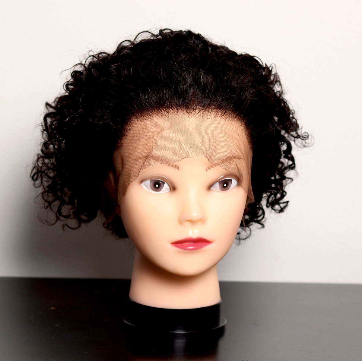 kool2ba's tweet image. Facebook: the_hair_galore
Instagram: @the_hair_galore
Shop: thehairgalore.co.za
Peruvian hair wigs _ hand made
#silhouettechallange #trevornoah #MercedesBenz