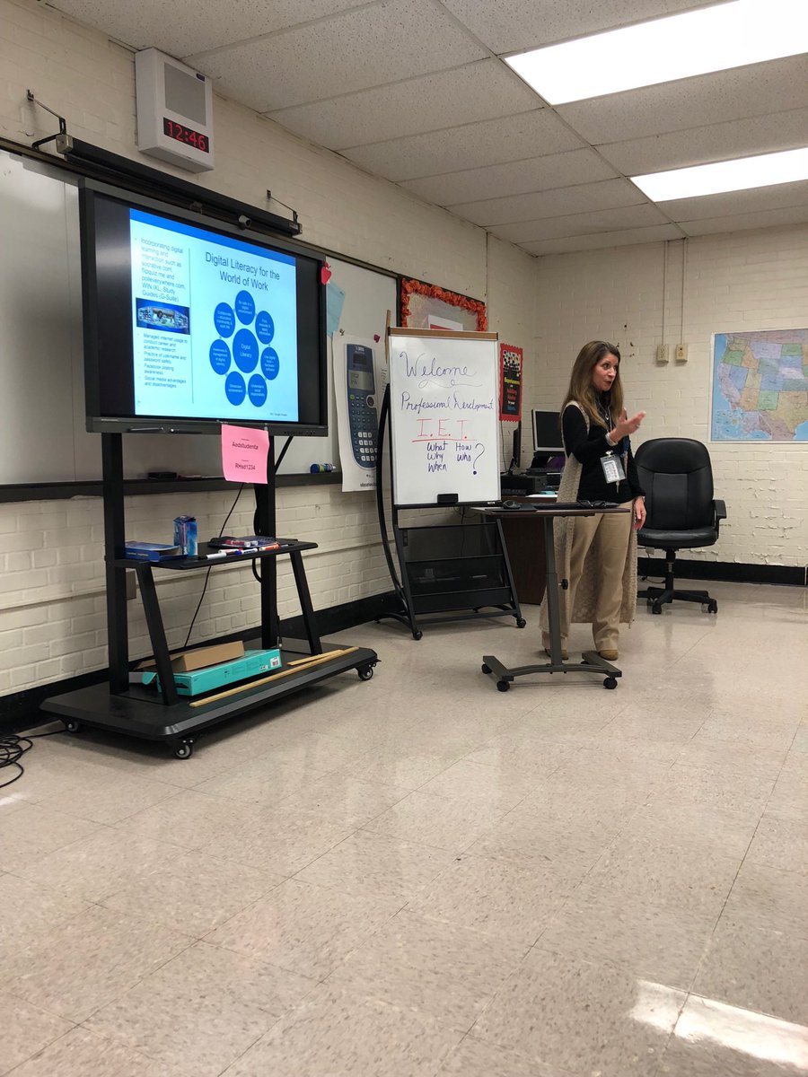 RHadulted's tweet photo. Thank you Linda Rushing for reminding the @RHadulted staff to think #BeyondTheGED for our students. Great PD session today. #PostSecondaryTraining #GainfulEmployment #LivingWage #OneTeamOneMissionOneRockHill https://t.co/LntZ6pXvKc