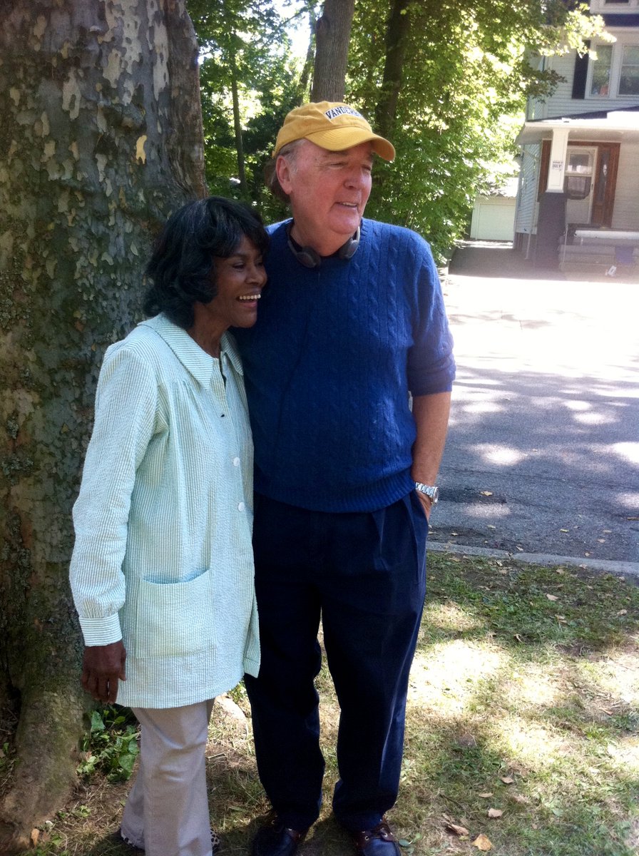 JP_Books's tweet photo. Today the world mourns the passing of the incomparable Cicely Tyson.

Here I am on set with Cicely who played Nana Mama in the Alex Cross movie. Not only was Cicely a legend of stage and screen she was also a great person, a good friend, and lived an amazing life. https://t.co/Mhc6x6XSsx