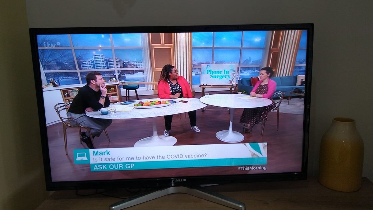 Did you catch <a href="/thismorning/">This Morning</a> where <a href="/drphilippakaye/">Dr Philippa Kaye</a> was answering a question about haemorrhoids, but also talked about the importance of knowing the symptoms of #bowelcancer and getting checked out if you're worried? She made clear the NHS is open. #ThisMorning