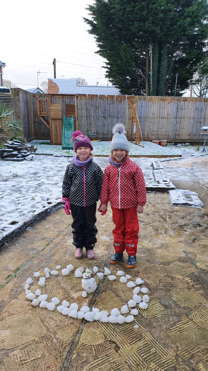 bobbyjrushton's tweet photo. @RumneyPrmYear2, Lily &amp; Isla doing their school work this week. https://t.co/ADhnFk0oyP