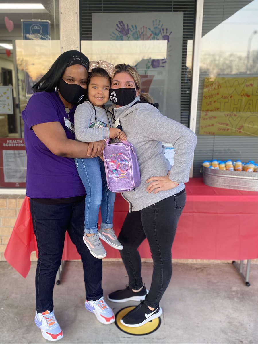 Mrs_Stevenson23's tweet photo. Thank you @CFISDELC1 for the yummy parent appreciation breakfast!! This momma is so blessed to have you all apart of our life. Thank you for teaching, loving, spoiling and keeping up with my sassy diva! 💗☺️ #ELC1 #parentappreciation #earlylearning #soblessed https://t.co/ZilzEwdNUJ