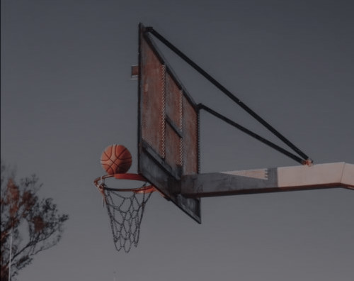 urimyungriu's tweet image. #yoonminau #howrude

jimin, basketbol takımının parlayan yıldızı yoongi'yle karşılaştığı her an sebebini bilmediği nefretiyle yüzleşmek zorunda kalıyordu.