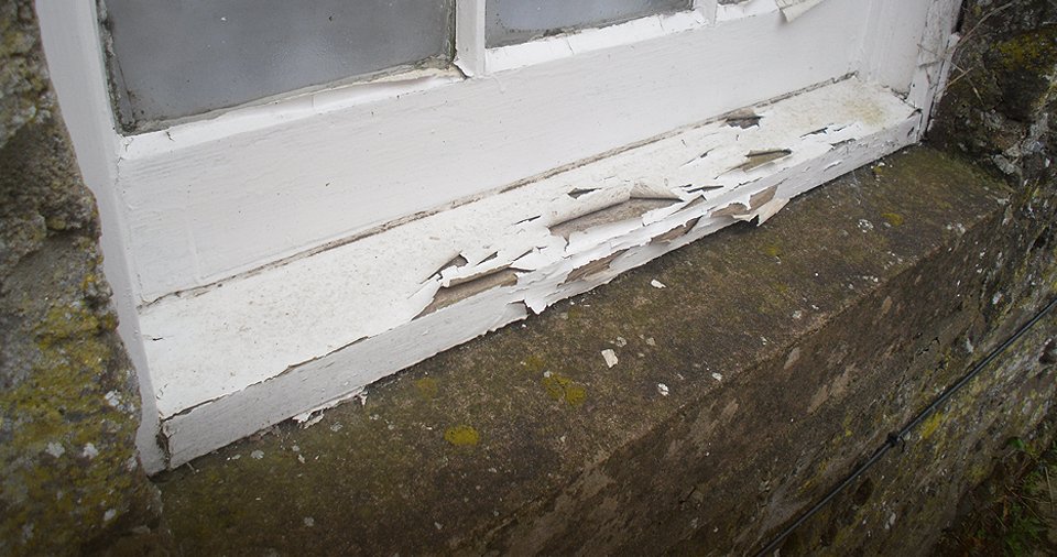Avoid This with 'Choices'. 
Timber windows are notorious for needing regular maintenance to keep them looking their best. Made from state-of-the-art materials, means you will never get this from our 'Alternative to Timber Collection'. alternative2timber.com