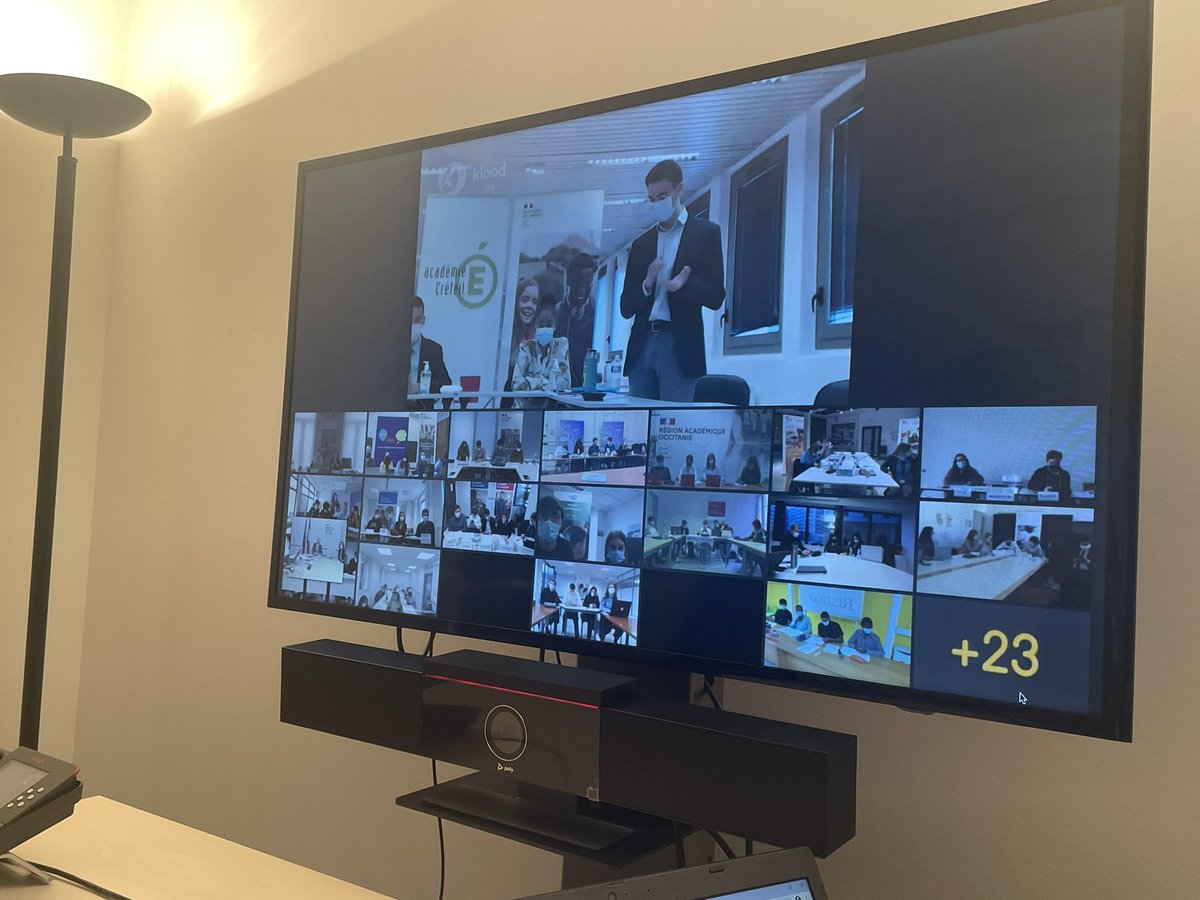 Le conseil national de la vie lycéenne consacré à l’éducation au développement durable s’est achevé ce soir avec la restitution des travaux à <a href="/jmblanquer/">Jean-Michel Blanquer</a>. 
▶️ De très beaux projets qui deviendront concrets en académies et au niveau national!