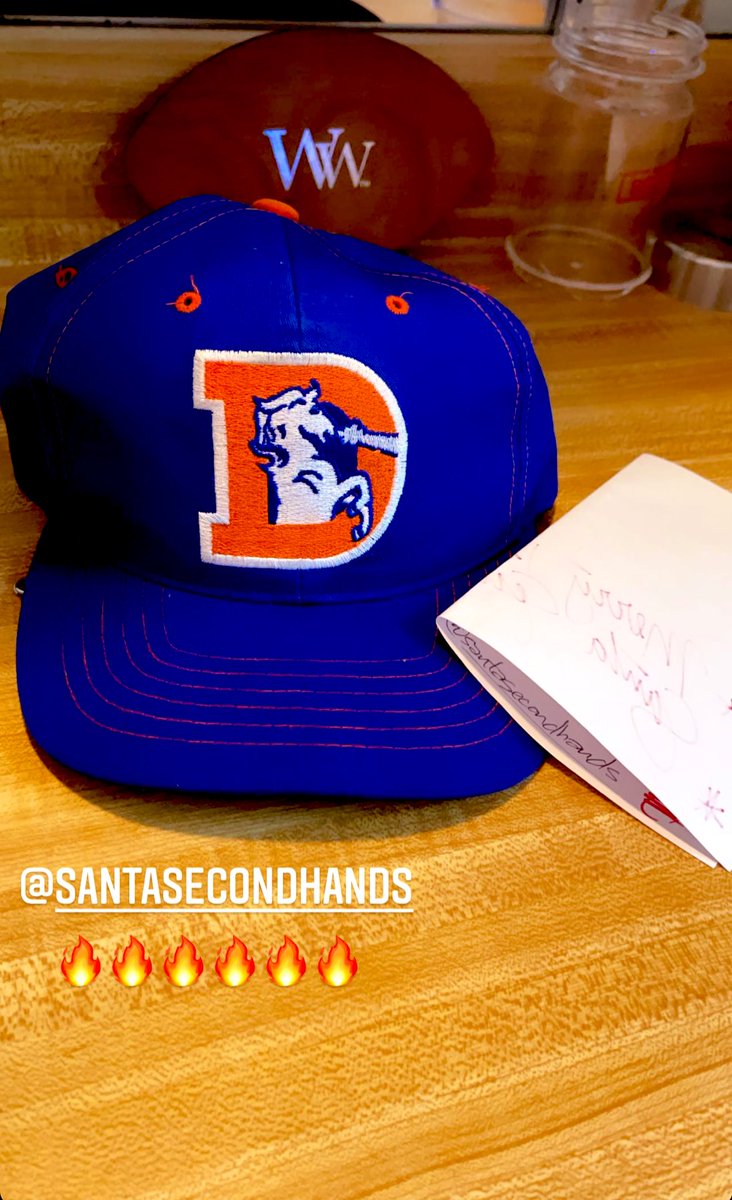 Snap4Snap's tweet image. Thanks Again to @santasecondhands 🔥💯🤝

#Snap4Snap