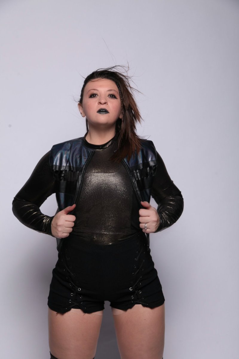 theRachelPatti's tweet photo. Fotoshoot Friday 

#fbf #photography #photoshoot #FridayVibes https://t.co/g8jyED3UwV