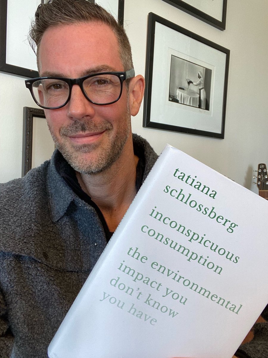 ApparelImpact's tweet photo. Need some new reading? We are checking out Tatiana Schlossberg’s book “Inconspicuous Consumption.”    ⁦@GrandCentralPub⁩ ⁦@lewisperkins⁩ #Apparelimpacts #Sustainablefashion #Whomademyclothes #Inconspicuousconsumption #TatjanaSchlossberg #GrandCentralpublishing https://t.co/PjGdFylop5