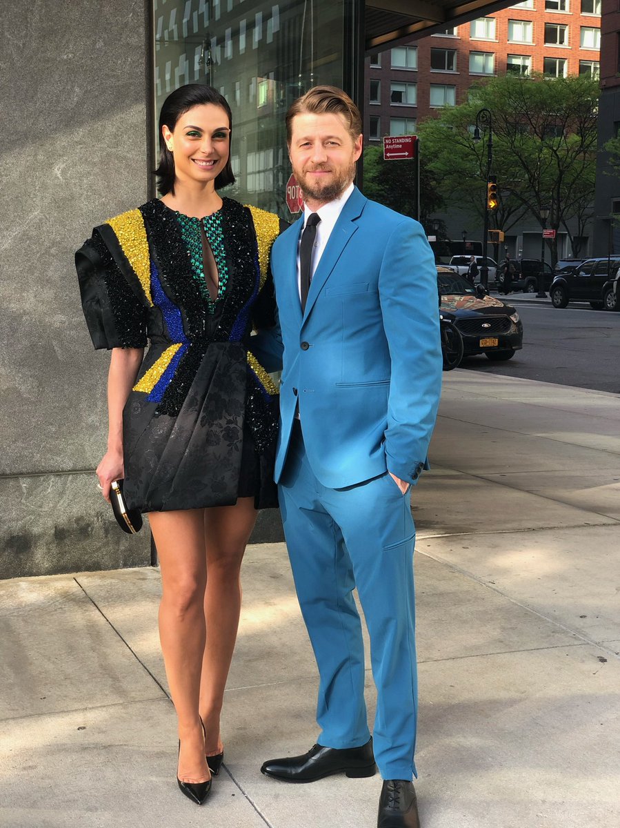 missmorenab's tweet photo. #fbf to life before 2020 https://t.co/LohYeaRzWr