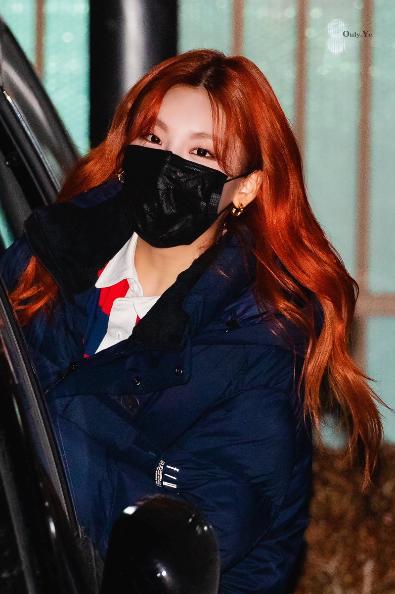 YejiBrasil's tweet photo. [HQ] 29.01.21 - Yeji deixando o estúdio do Naver NOW.

Cr: Only_Yeji00526  
@ITZYofficial #예지 #있지 예지 있지 https://t.co/kH9SHvqc6k