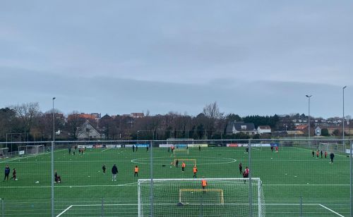 VV Noordwijk: Gratis trainingen voor de jeugd een groot succes.: De gratis trainingen voor de jeugd 8-12 jaar bij vv Noordwijk zijn een groot succes. Een prachtig voorbeeld hoe een voetbalclub door de inzet van de trainers 50 kinderen de gelegenheid… dlvr.it/RrbysX