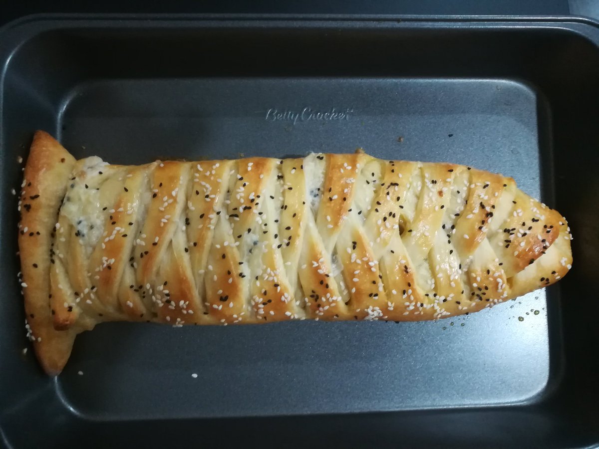 Neena557's tweet image. I made #SunflowerChickenBread and fish shaped #chickenbread