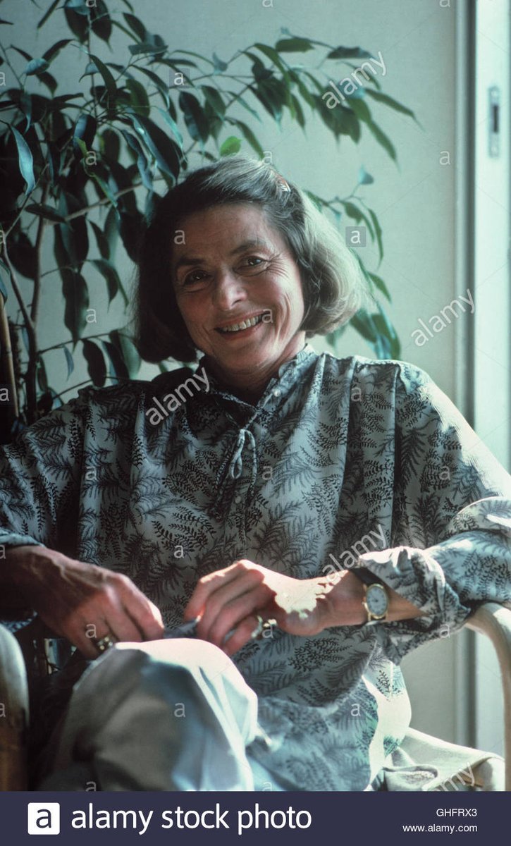 Ingrid Bergman turns up as Blofeld, Team Munroe missing a trick over the last ten & Claudia Cardinale vicious as Largo. Bond's love-to-hate-you boy is nasty Sean Penn (Rigg despatches him with a pen) but it's Christopher Lambert's Domino that is won over to the right side (& bed)