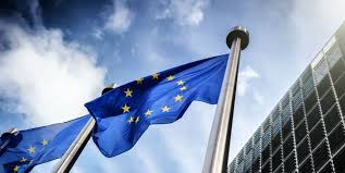 La Commissione europea ha deciso di prorogare, fino al 31 dicembre 2021, il #TemporaryFramework per le misure di aiuto di Stato per sostenere l'economia nel contesto della pandemia di #COVID19 

Per saperne di più: bit.ly/36qJthw

#PMI #finanziamentialleimprese