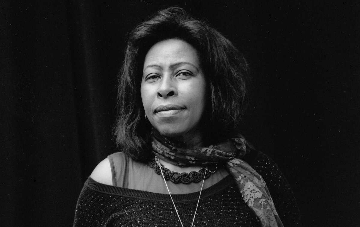 pplottwistt's tweet photo. Looking forward to our upcoming writing workshop hosted by @2dabhm, focused on autobiographical memory-writing. reading from Tove Ditlevsen, Scholastique Mukasonga, and Annie Ernaux, we'll be experimenting with what it means to remember. How do we write about past selves? https://t.co/VlsNNwdAd7