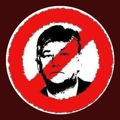 Graham967's tweet image. Good RIDDANCE, don't hurry back to Celtic Park next season Peter as you will be as welcome by the Celtic fans as a fart in a SPACESUIT.