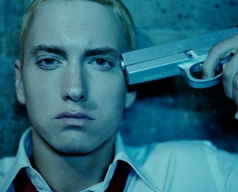 9. ENCOREA very unpopular one but heard me out... The highs on that album are so high. It got some of Em's best songs of his career. Period.The mid section killed that album tho Favorite songs:1. Mockingbird2. Love You More 3. Like Toy Soldiers