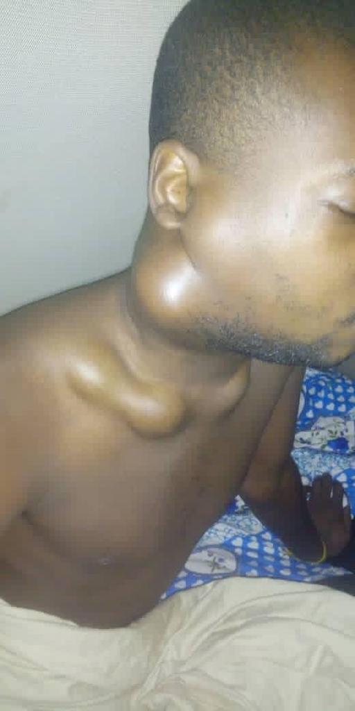 PapeSaliouSy2's tweet photo. 🛑🛑🛑⛔⛔ TRÈS URGENT.   
Mamadou Tounkara 29ans gravement malade a été évacué sur Dakar , besoin de 300.000frs pour débuter son traitement 
ORANGE MONEY ET WAVE AU +221 772874564
COMPTE LETCHI 👇
https://t.co/MTNqa6kNll https://t.co/qsk88lB8C8