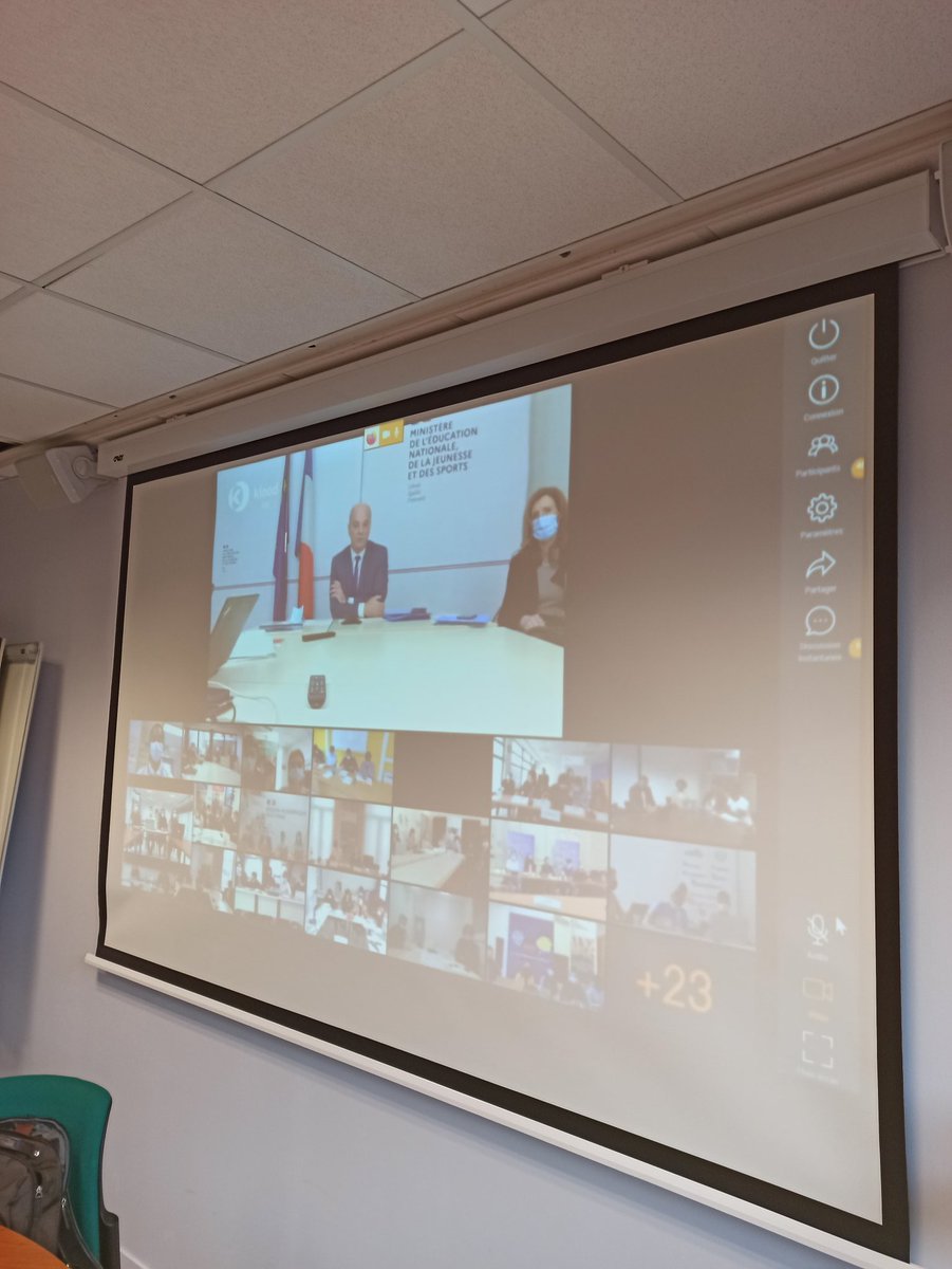 Davl Grenoble compte fermé (@davlgrenoble) on Twitter photo Aujourd'hui rencontre des élu.es du CNVL et #ecodelegue.es avec M le ministre <a href="/jmblanquer/">Jean-Michel Blanquer</a> propositions autour du dispositif éco délégués durant ce #Foredd le développement durable plus que jamais d'actualité <a href="/edd_acgrenoble/">Mission EDD-SI Académie de Grenoble</a> <a href="/acgrenoble/">Académie de Grenoble</a> <a href="/VDupayage/">Vincent DUPAYAGE</a> <a href="/HeleneInsel/">Hélène Insel</a> Aujourd'hui rencontre des élu.es du CNVL et #ecodelegue.es avec M le ministre <a href="/jmblanquer/">Jean-Michel Blanquer</a> propositions autour du dispositif éco délégués durant ce #Foredd le développement durable plus que jamais d'actualité <a href="/edd_acgrenoble/">Mission EDD-SI Académie de Grenoble</a> <a href="/acgrenoble/">Académie de Grenoble</a> <a href="/VDupayage/">Vincent DUPAYAGE</a> <a href="/HeleneInsel/">Hélène Insel</a>