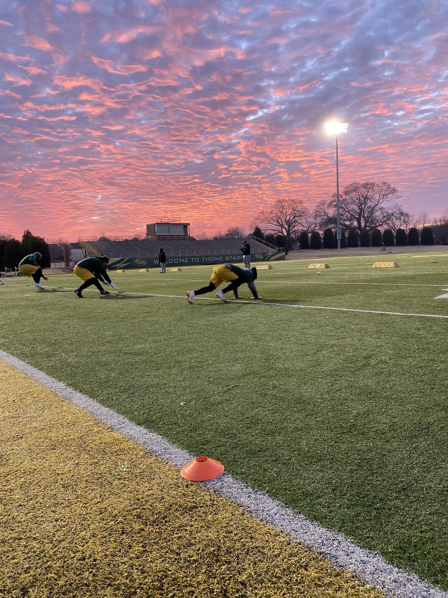 ATUFootball's tweet photo. Great things come from Hard Work and Perseverance. No Excuses. 

-Kobe Bryant https://t.co/4Lt0oJ4sDo
