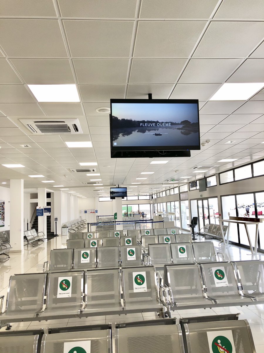 {ÉVASION} la série de films intitulés « MyBeautifulBenin » réalisé par #afrikafun est visible à l’aéroport de Cotonou #aeroportdecotonou 🇧🇯 youtu.be/PAlJ8eR4-WY #MyBeautifulBenin