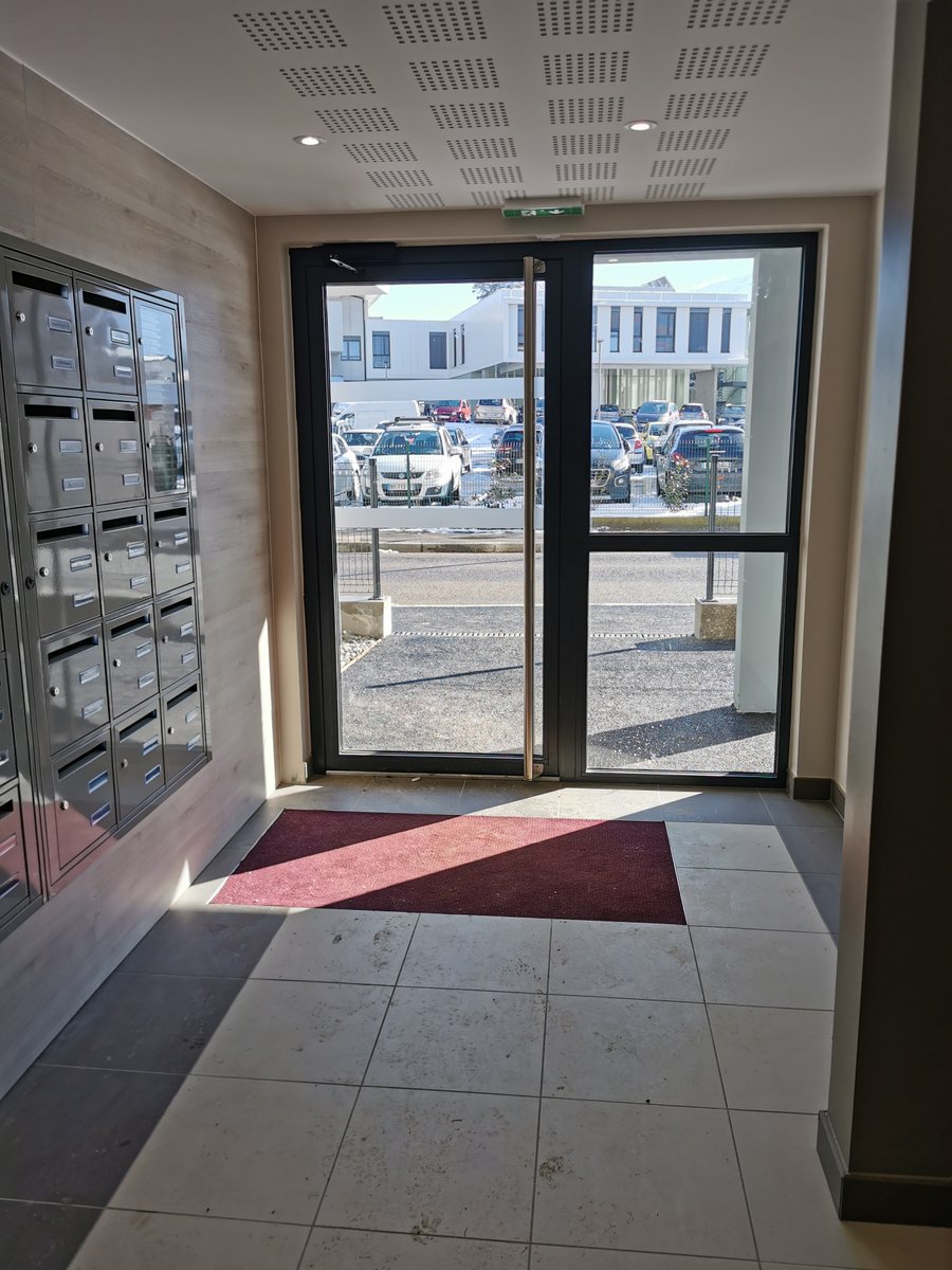 ccfg74's tweet photo. #logements bientôt livrés à #Bonneville
Le #projet de #renouvellementurbain se concrétise avec la livraison par #Halpades du premier bâtiment !
@AnruOfficiel @Dep_74 @Prefet74 @auvergnerhalpes @caissedesdepots @ActionLogement @HauteSavoieActu @htesavoiepresse https://t.co/V4EGa2faJg