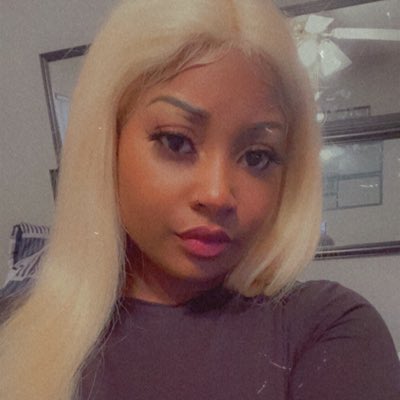 RemyRosayy's tweet photo. #NewProfilePic https://t.co/fBAo6J6I76