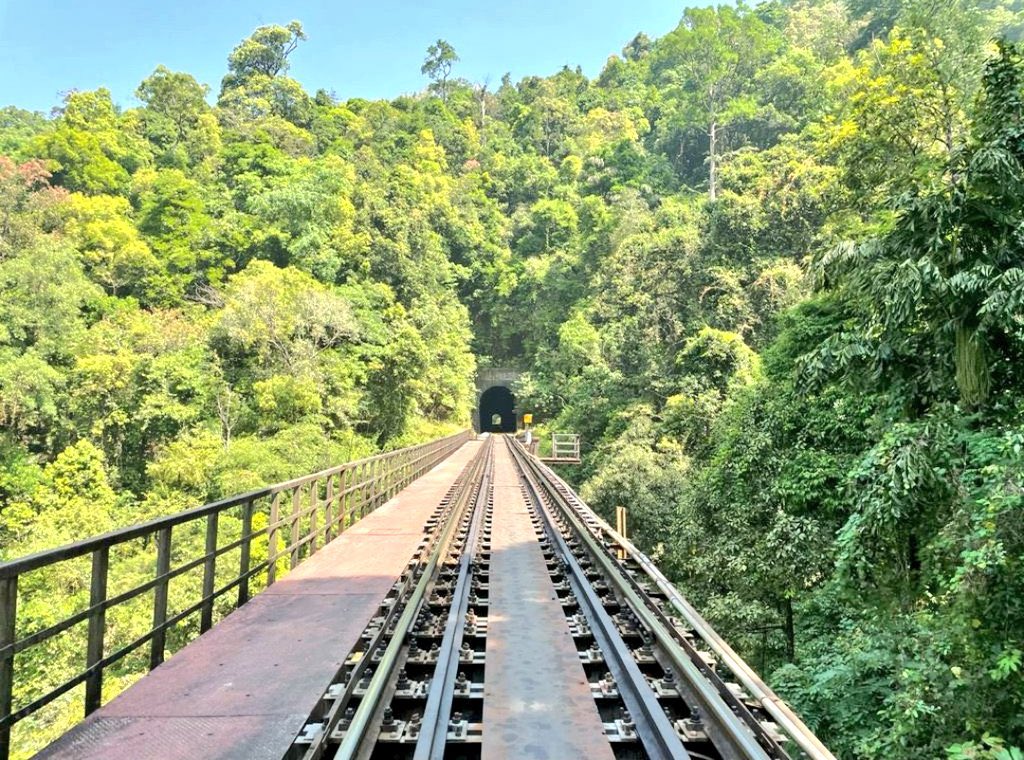 Ministry of Railways tweet media