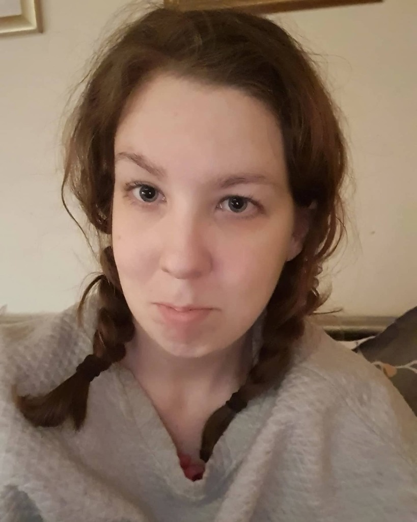 My face when Cory says to me 'mom can you stay upstairs for the rest of the evening so I can watch YouTube in peace please?' 

I'm offended that he finds that *I* talk too much during his shows! Have you MET this kid!? I swear his mouth runs on different… instagr.am/p/CKogzLkjkX3/