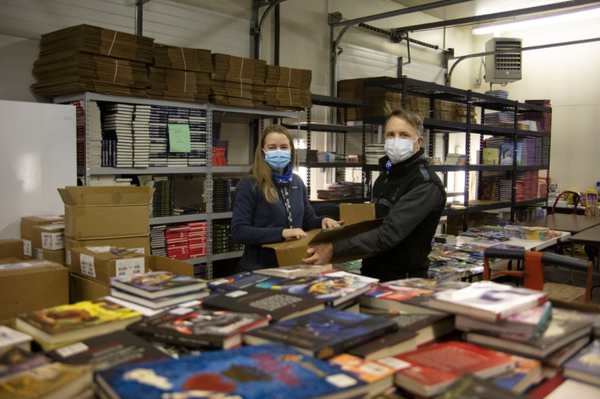 TOTE_Maritime's tweet photo. It's no easy task getting over 30K books to rural #Alaska but TOTE is proud to work with @FirstBook, @AFTunion, Carlile Transportation, @NACargo and the @Trans_Inst to deliver the joys of reading across Alaska. #booksforkids #Alaskacommunity #BuiltToServe https://t.co/qzgaCY0hj6
