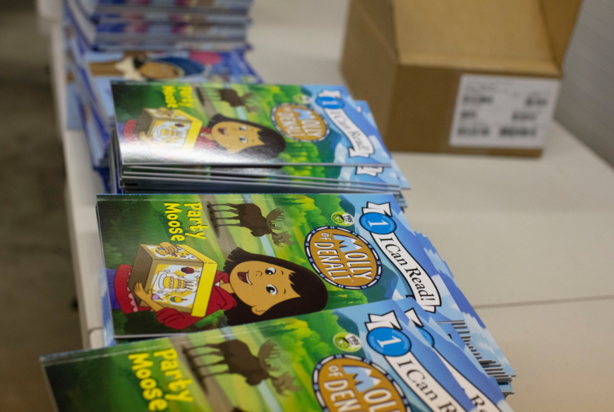 TOTE_Maritime's tweet photo. It's no easy task getting over 30K books to rural #Alaska but TOTE is proud to work with @FirstBook, @AFTunion, Carlile Transportation, @NACargo and the @Trans_Inst to deliver the joys of reading across Alaska. #booksforkids #Alaskacommunity #BuiltToServe https://t.co/qzgaCY0hj6
